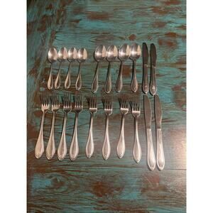 Oneida American Harmony stainless steel flatware Service for 4, 20 Pieces
